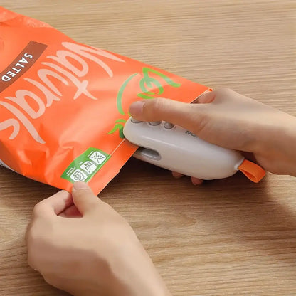 Porodo 2-In-1 Magnetic Mini Sealer & Cutter