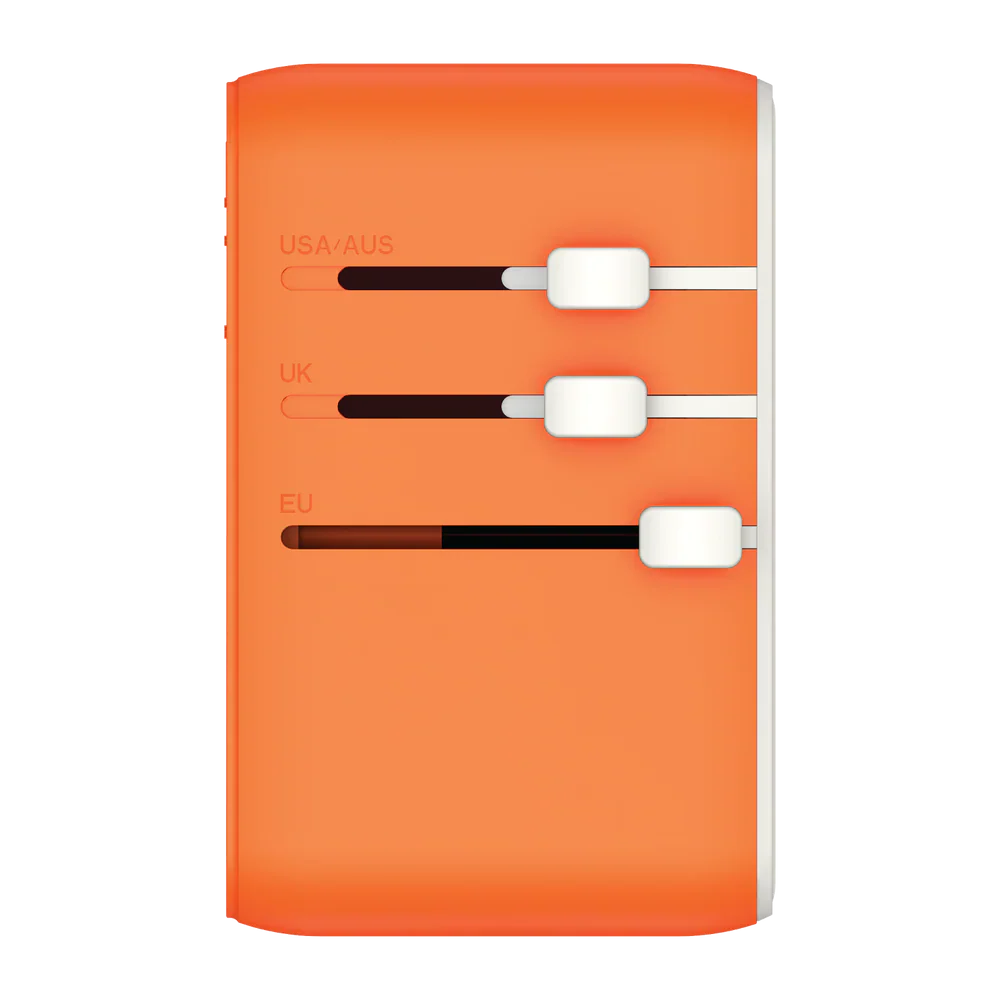 محول السفر العالمي من موماكس بقوة 25 واط مع كابل USB-C قابل للسحب